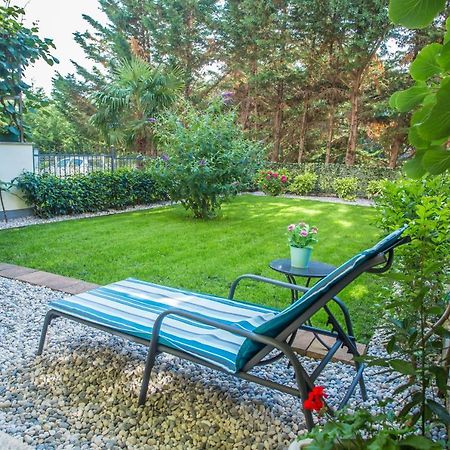Apartment Bela Пореч Екстериор снимка