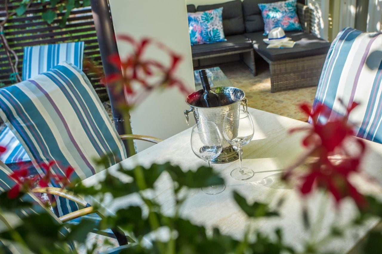 Apartment Bela Пореч Екстериор снимка